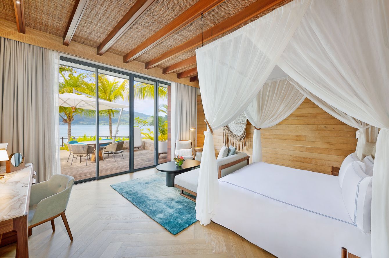 One Bedroom Bay House Pool Suite