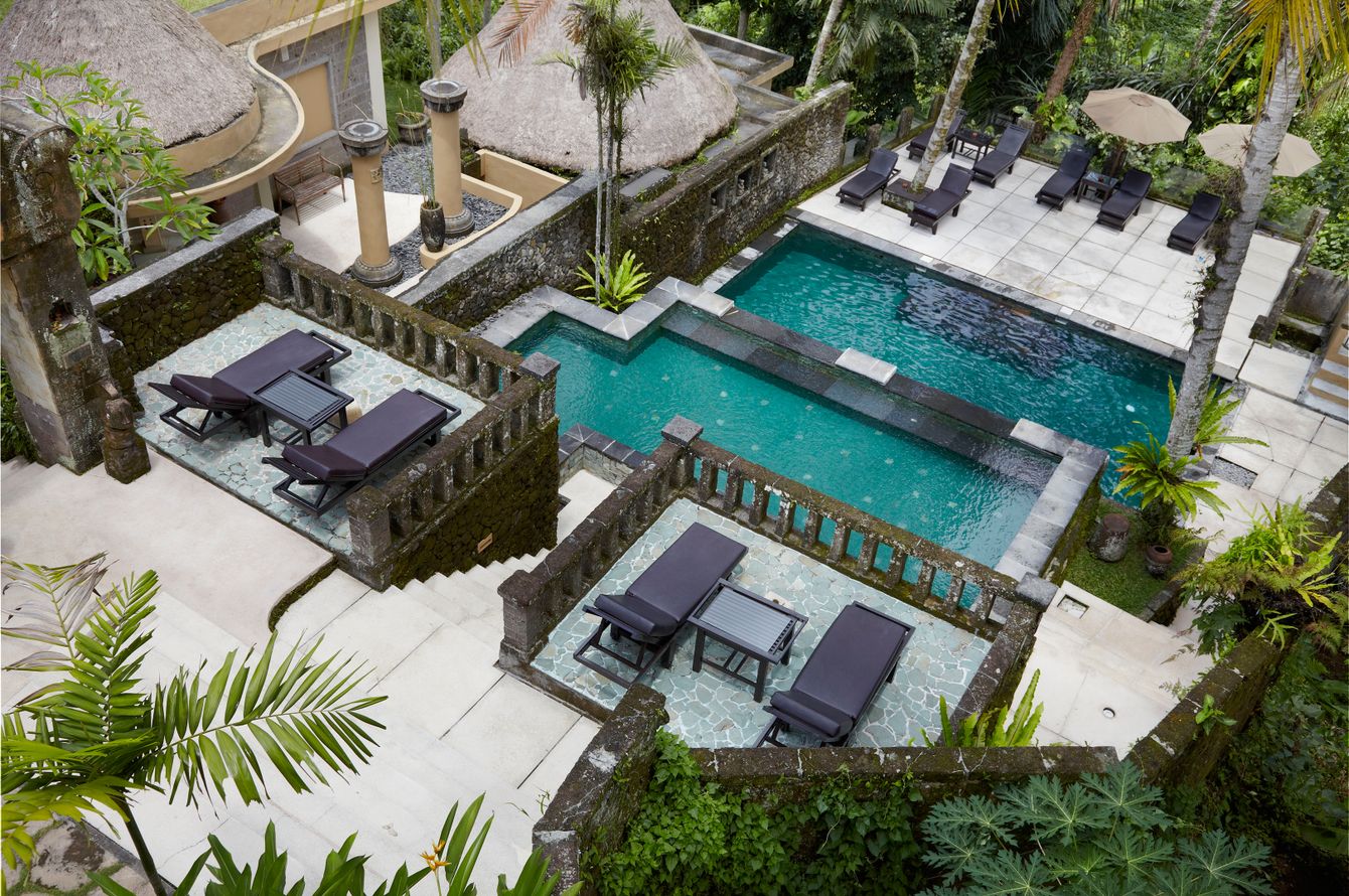 Piscine extérieur