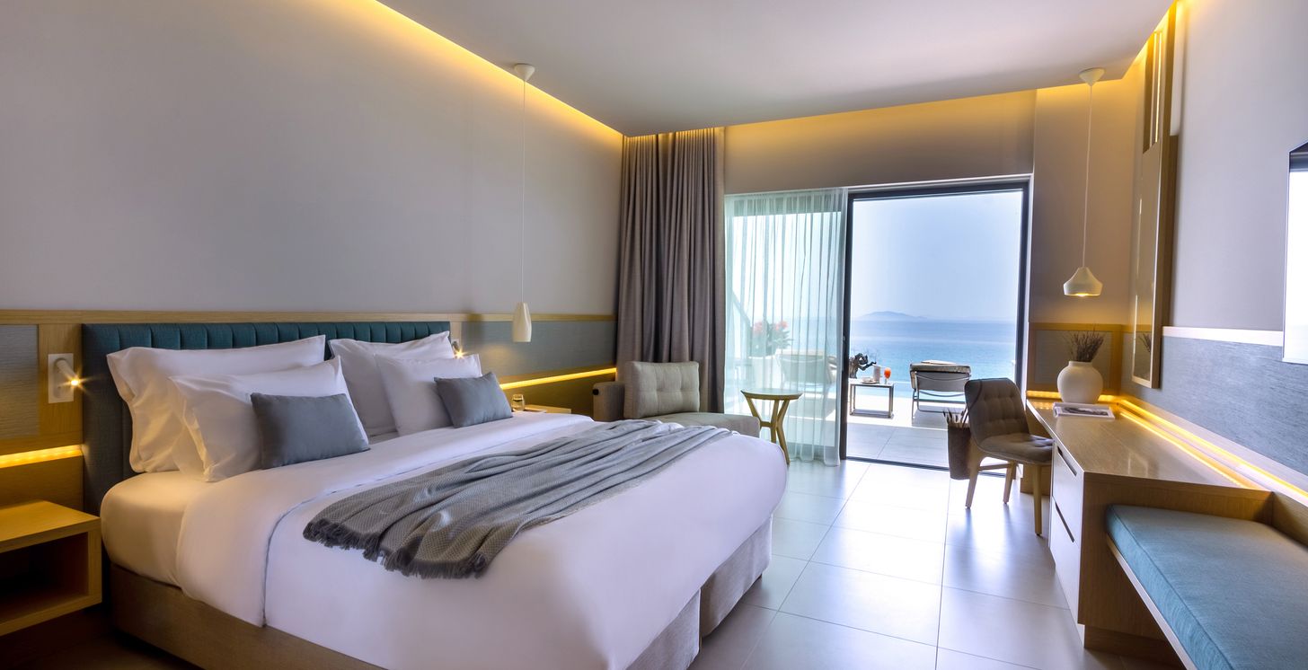 Doppelzimmer Deluxe mit privatem Pool