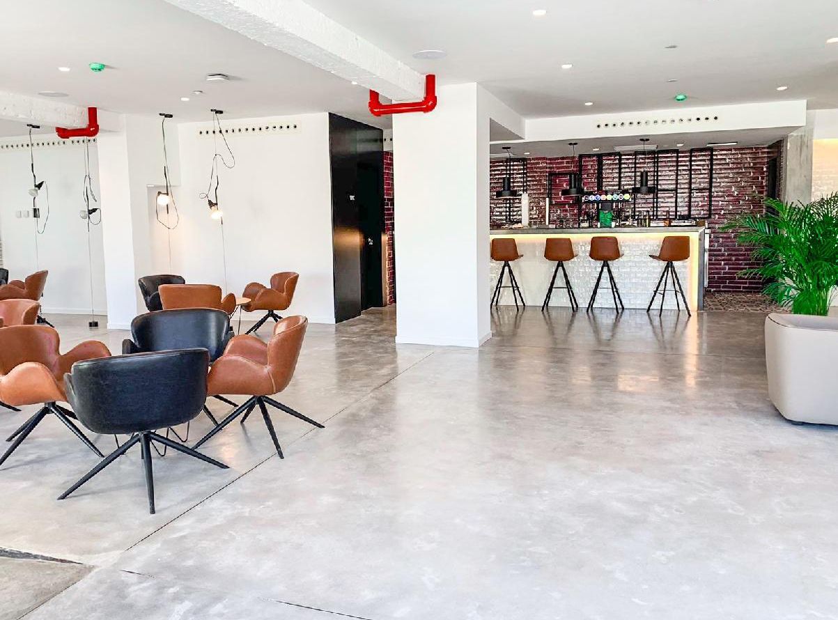 Bar