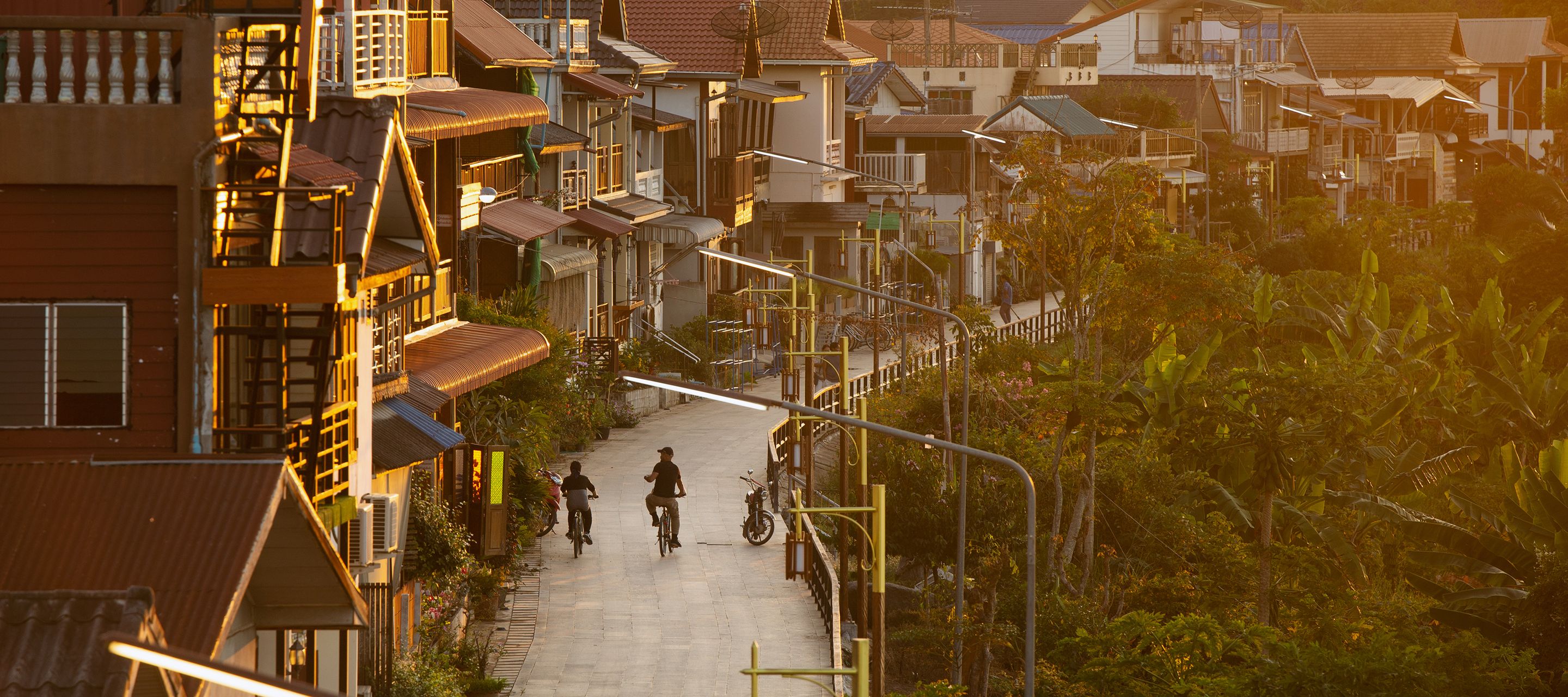 Die alten Holzhäuser von Chiang Khan am Ufer des Mekong sind sehenswert.