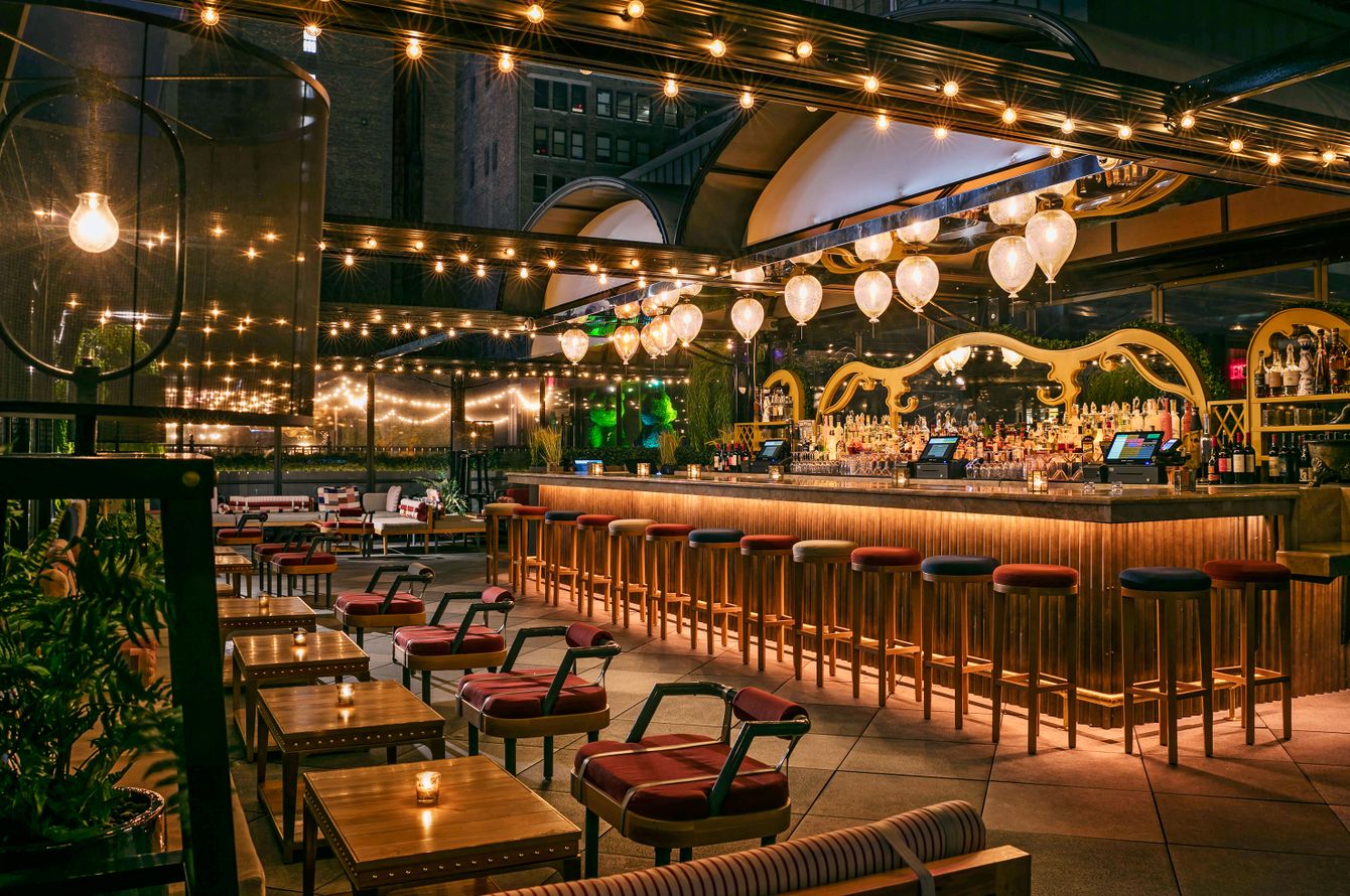 Bar