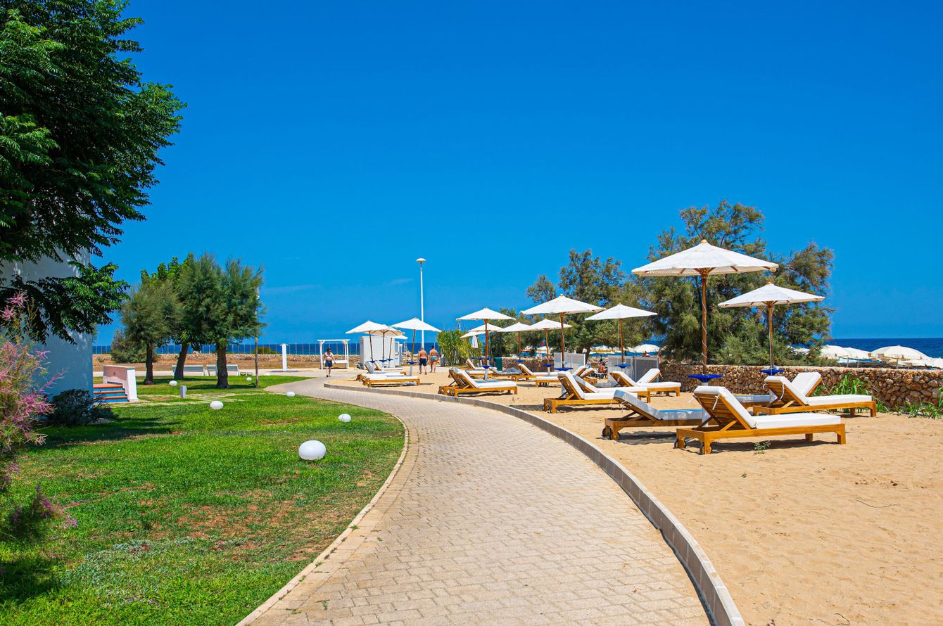 Strand