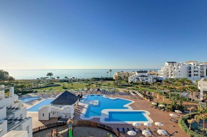 Estepona Hotel & Spa Resort