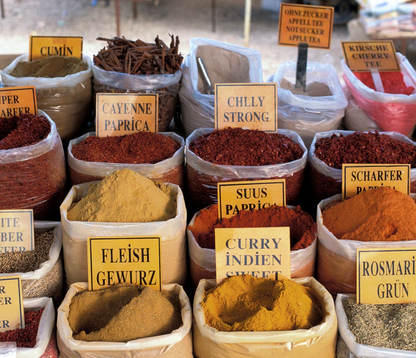 Gewürzstand am Zentralmarkt in Victoria, der Hauptstadt der Seychellen
