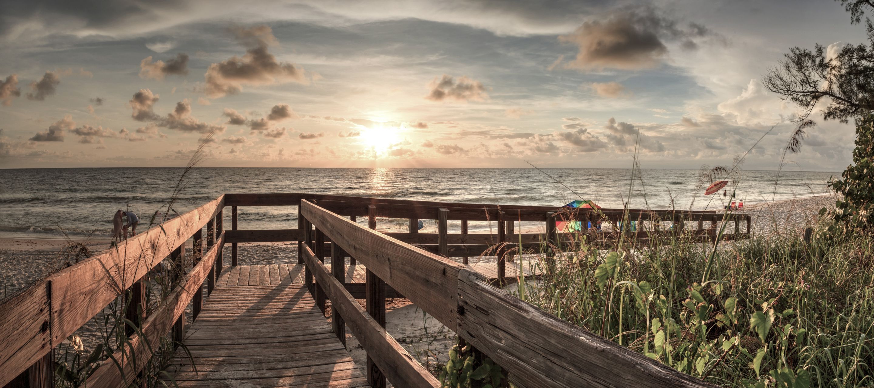 Sonnenuntergang am Naples Beach