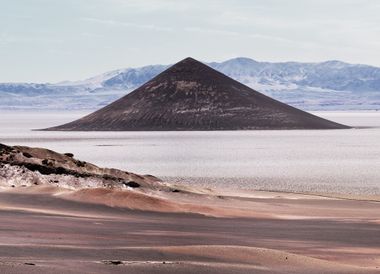 Der Cono de Arita ist ein natürlicher Vulkan in einer perfekten Pyramidenform.
