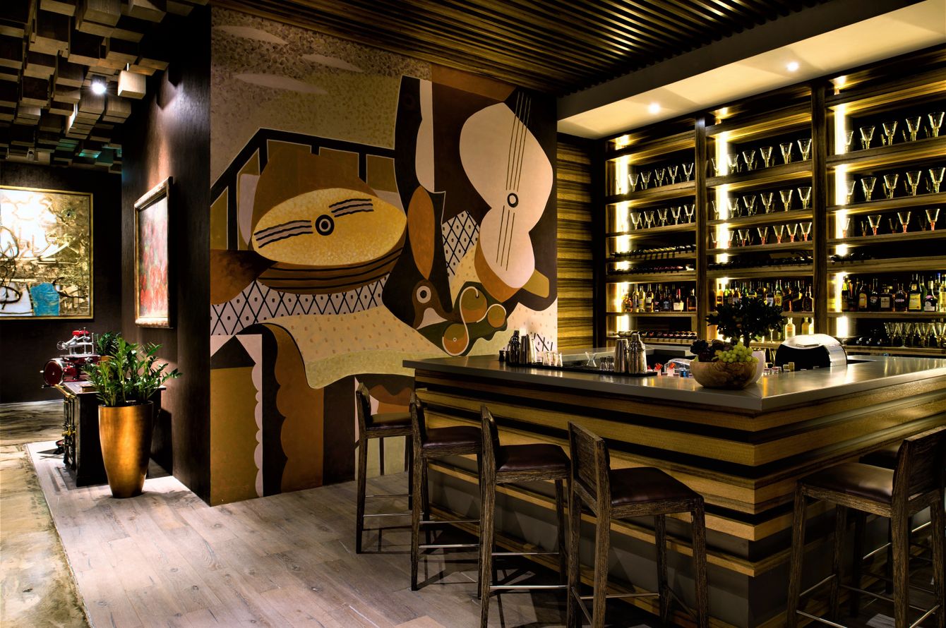 Bar