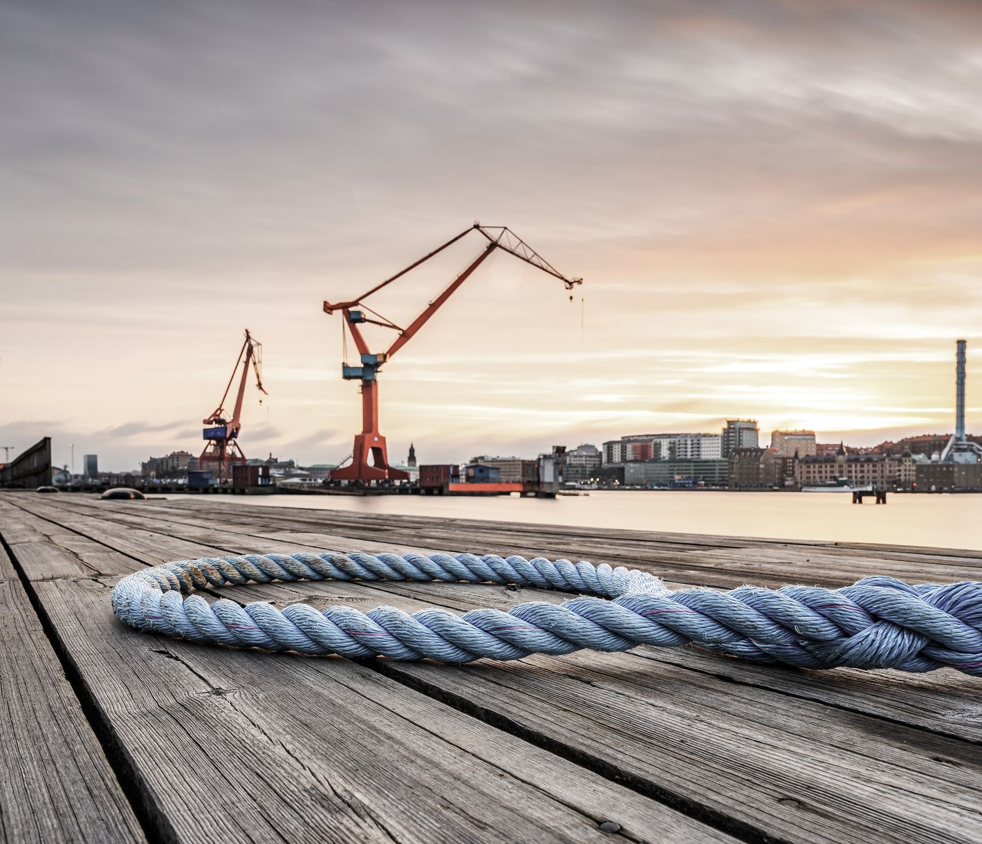 Hafen mit Sauna aus Recycling-Material