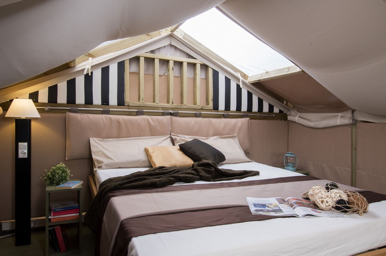 Tent