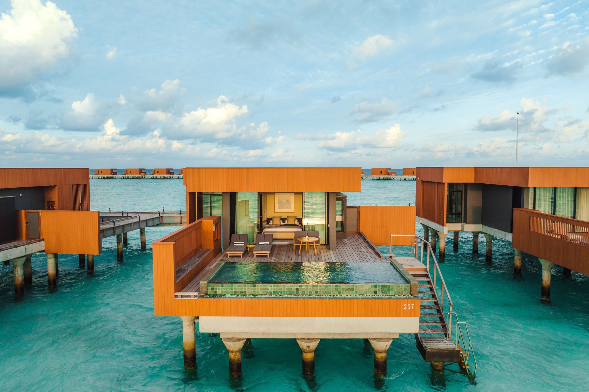 Sunset Ocean Pool Villa 