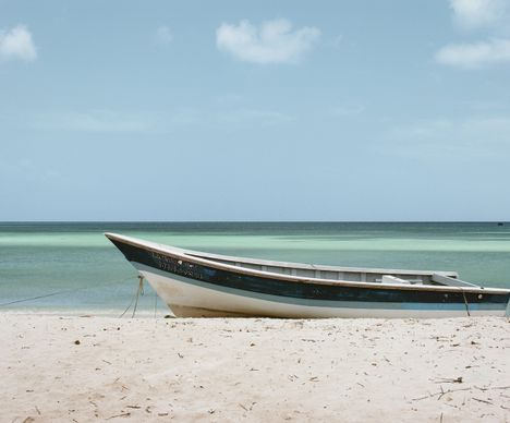 Allein am Strand?