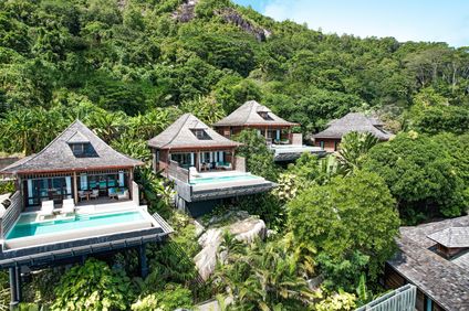 Grand Ocean View Pool Villen