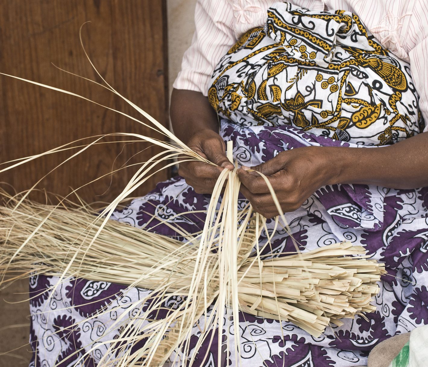 Artisanat dans un atelier à Sada, la capitale musulmane de l’île