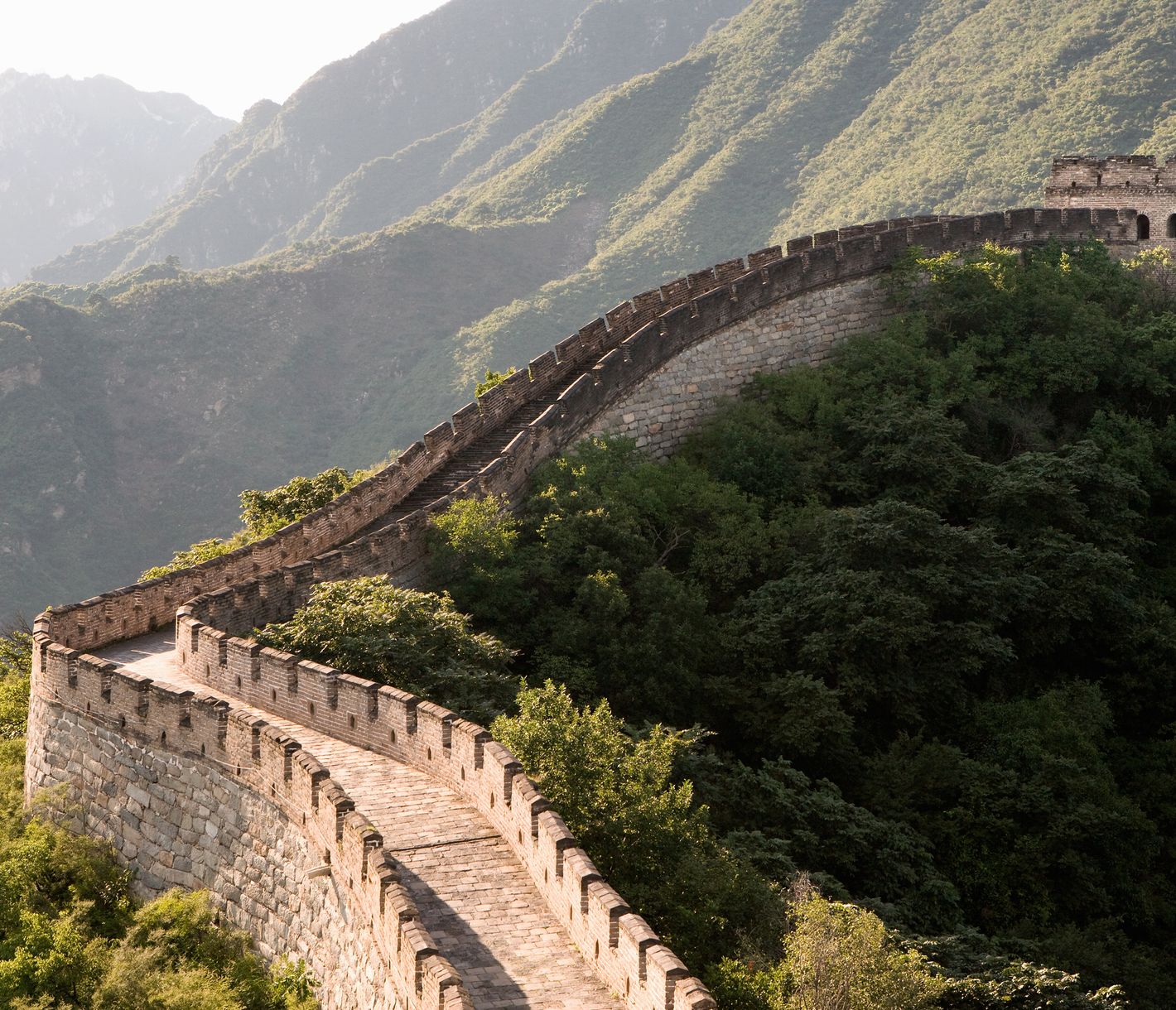 Die Chinesische Mauer ist schlicht DAS Wahrzeichen von China und eines der neuen sieben Weltwunder.