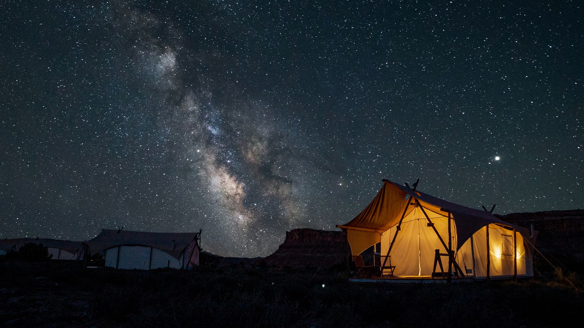 Observation des étoiles à Under Canvas Moab.