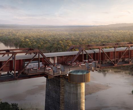 Kruger Shalati, Train on the Bridge
