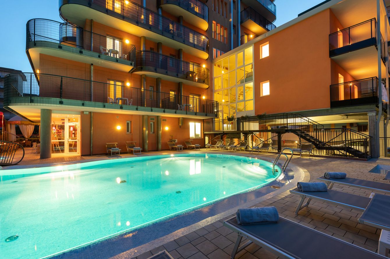 Piscine extérieure
