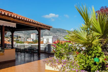 Restaurant mit Terrasse im Pestana Miramar