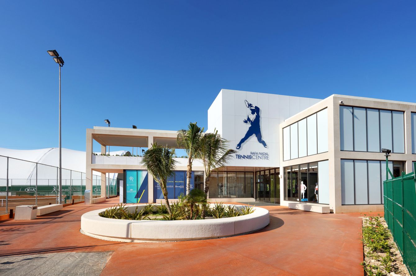 Tennis