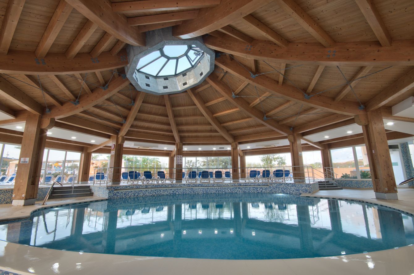 Hallenbad