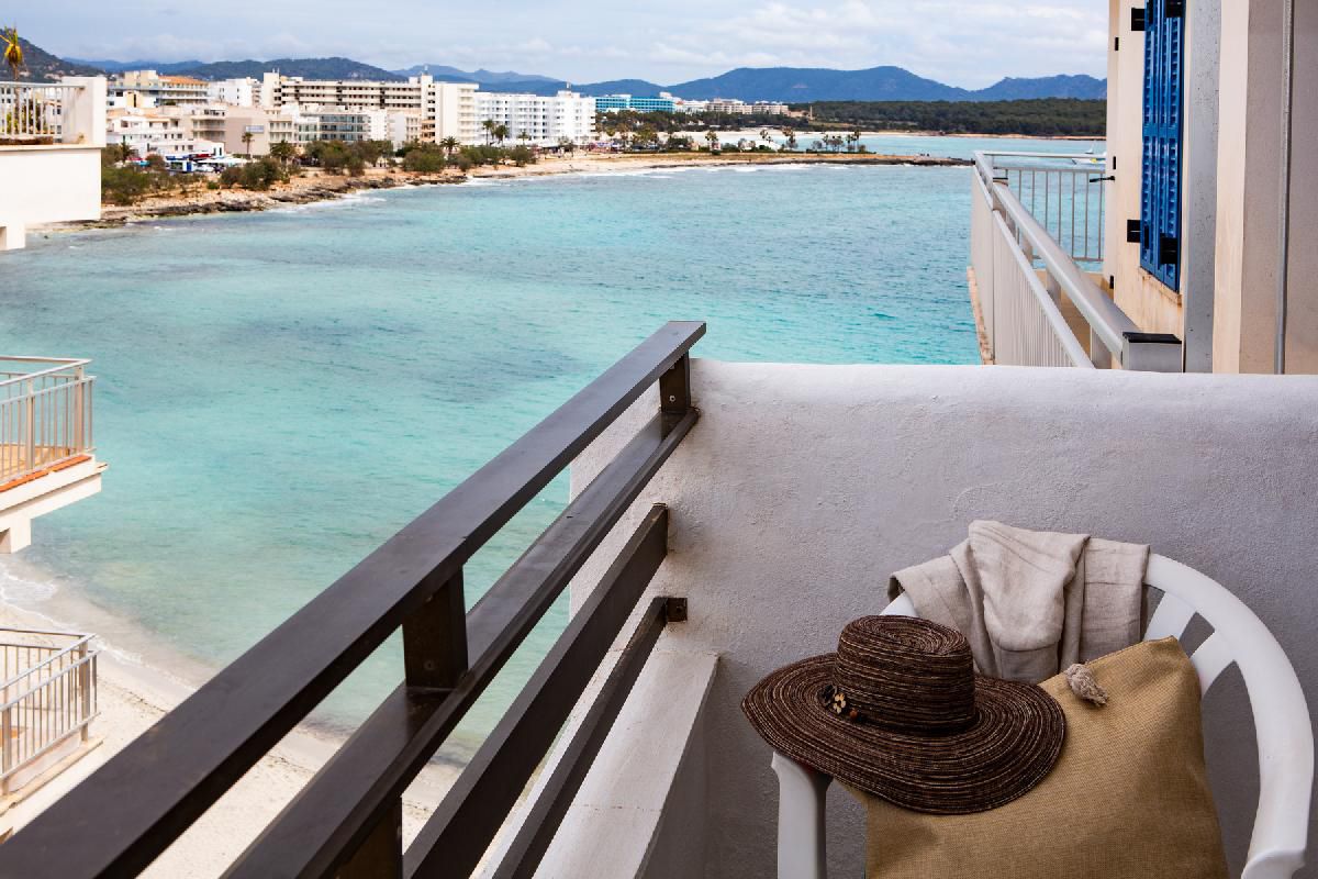 Chambre double vue mer laterale