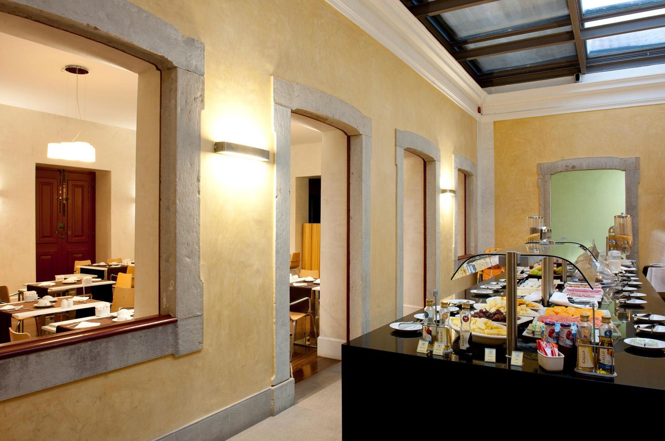 Salle de petit-déjeuner