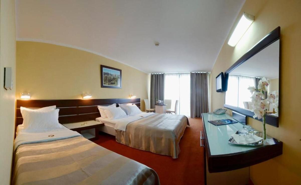 Dreibettzimmer