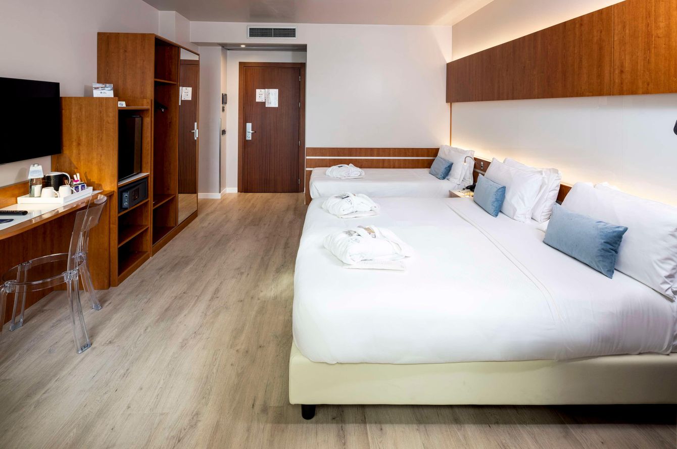 Dreibettzimmer