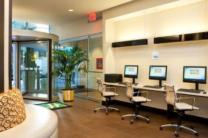 Holiday Inn Express Manhattan Times Square South