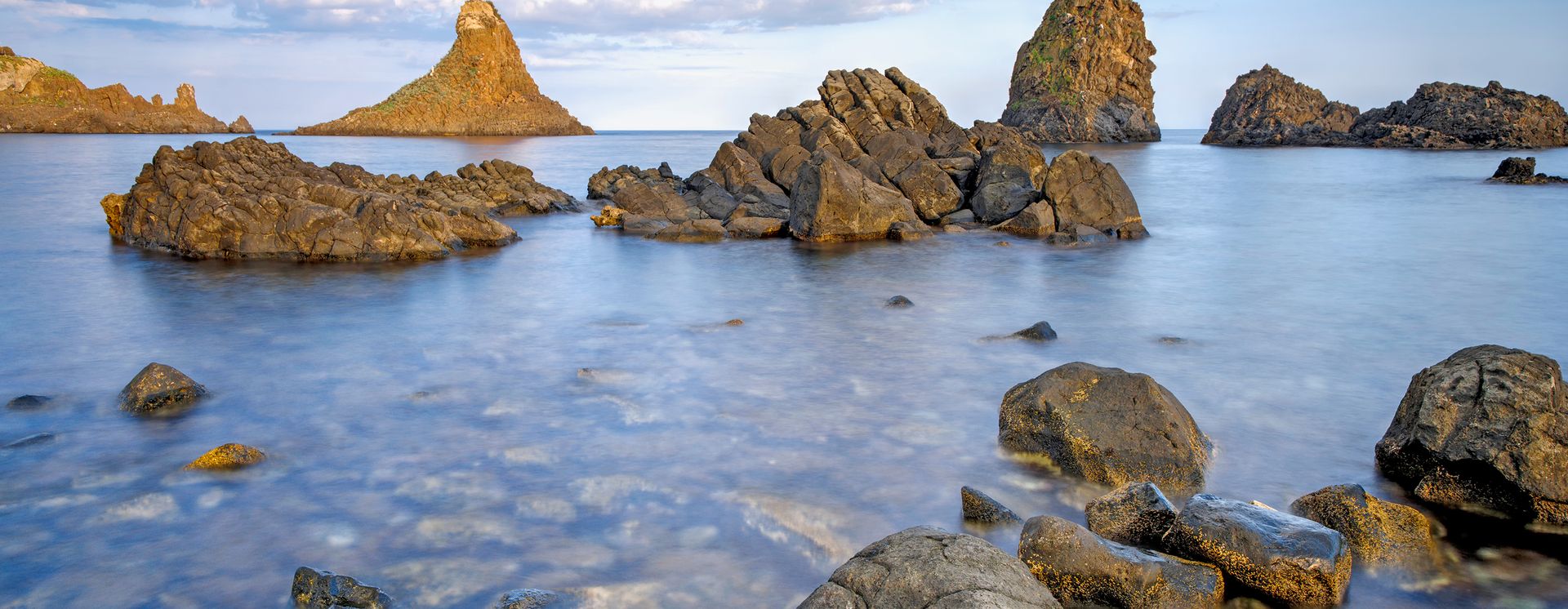 Zyklopenküste bei Aci Trezza