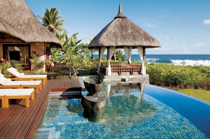 Oceanfront Doppel Suite Pool Villa