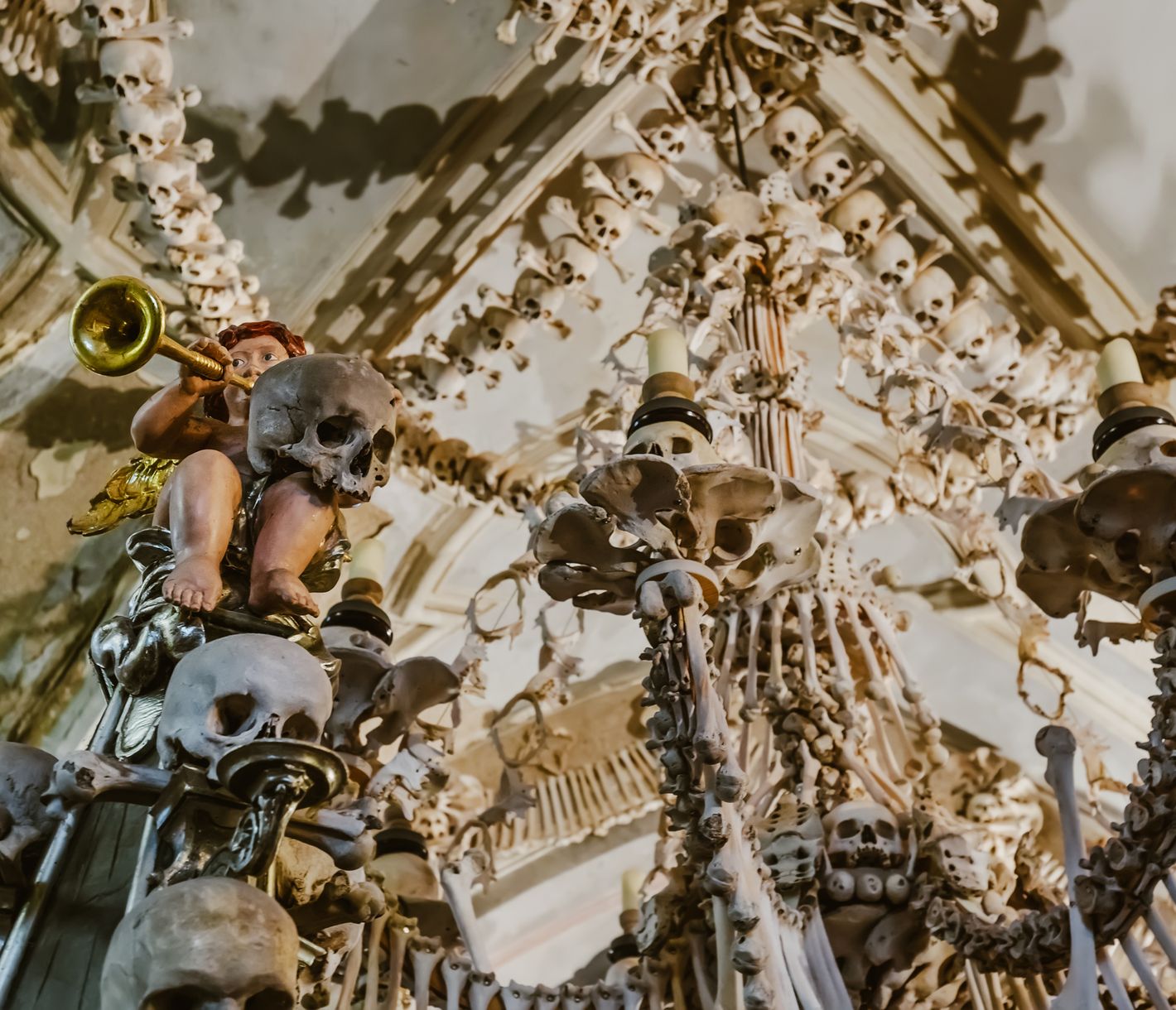 Die Kostnice oder Beinkirche ist eine der ungewöhnlichsten und beeindruckendsten Kirchen in Europa.