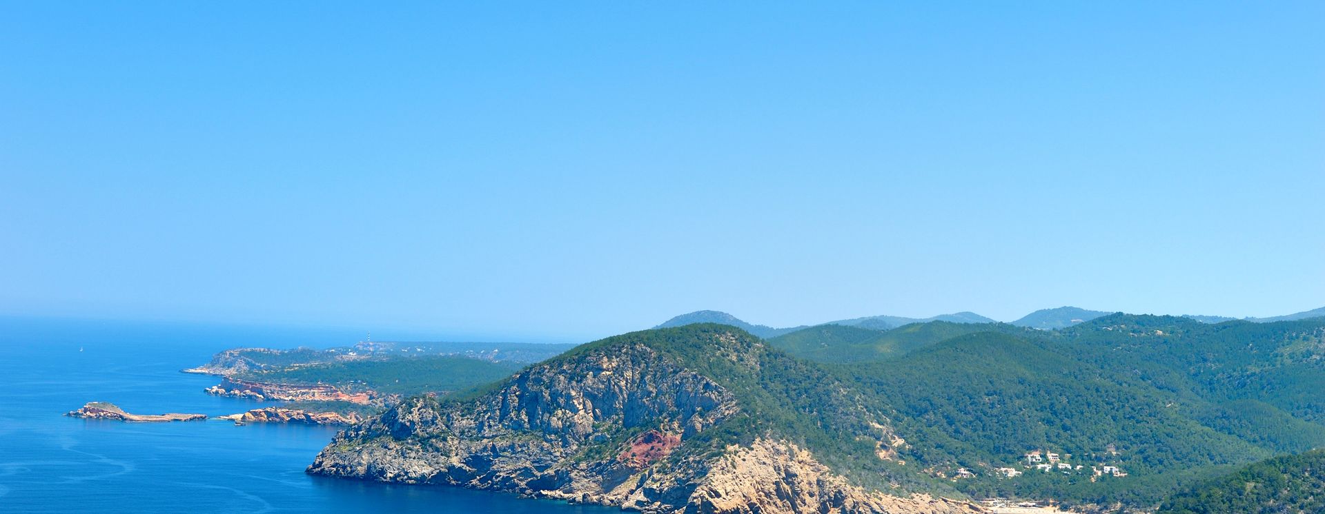 Küste bei Cala Vadella