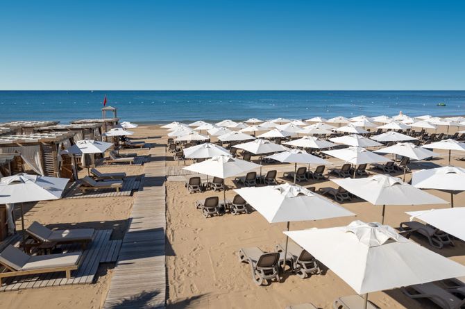 Strand