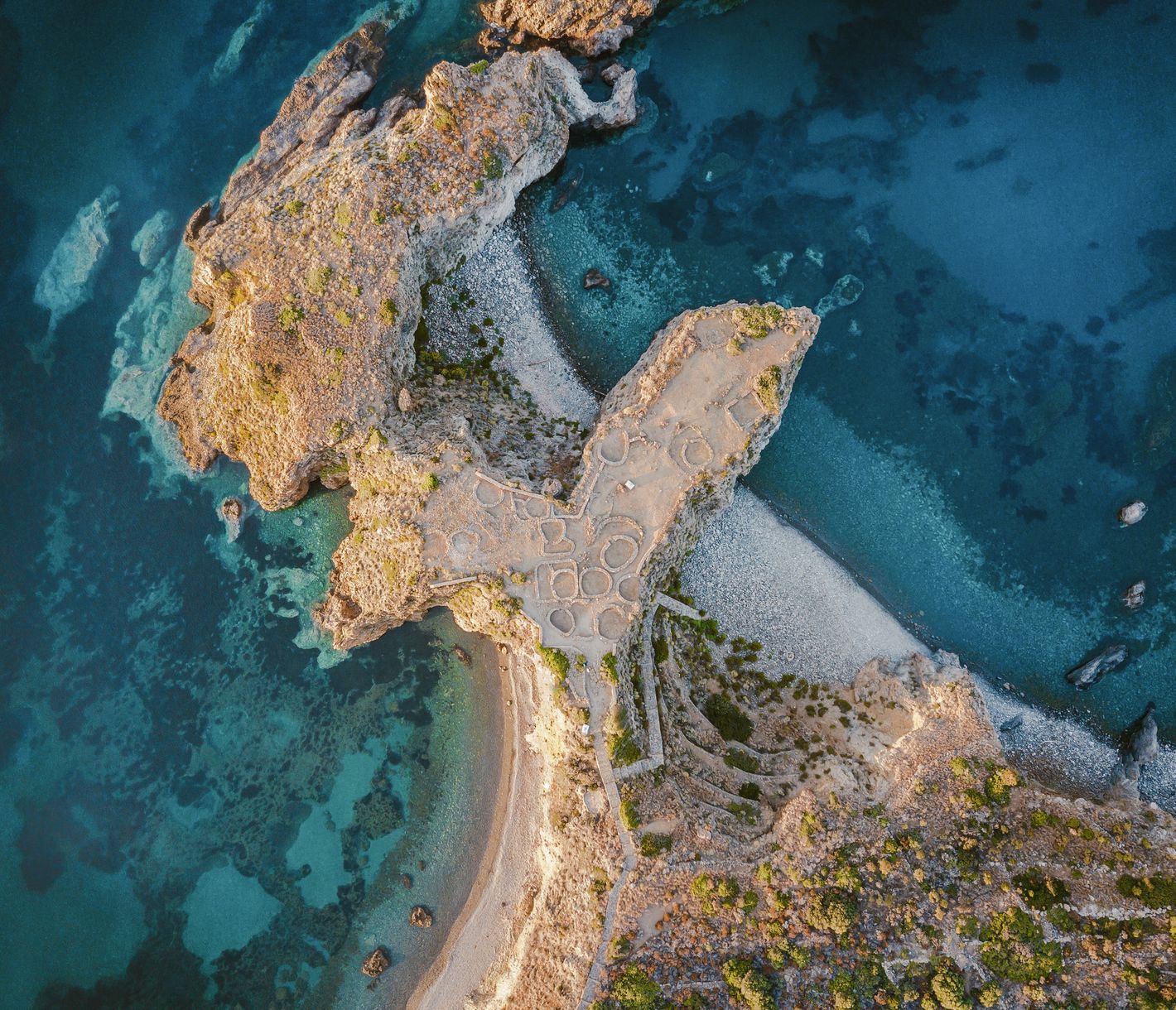 Luftaufnahme von Capo Milazzese