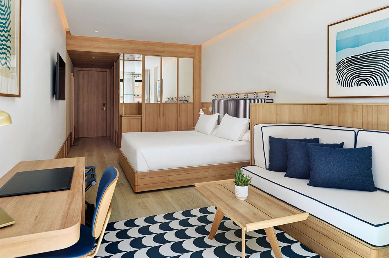 Junior Suite