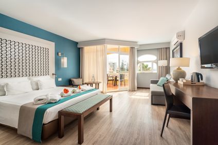 Doppelzimmer seitliche Meersicht