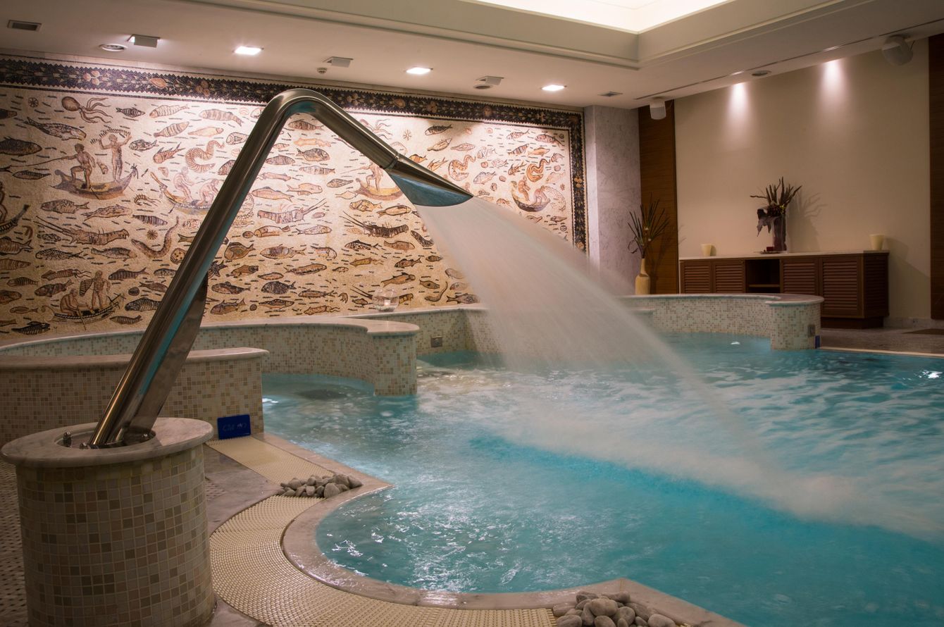 Piscine intérieure