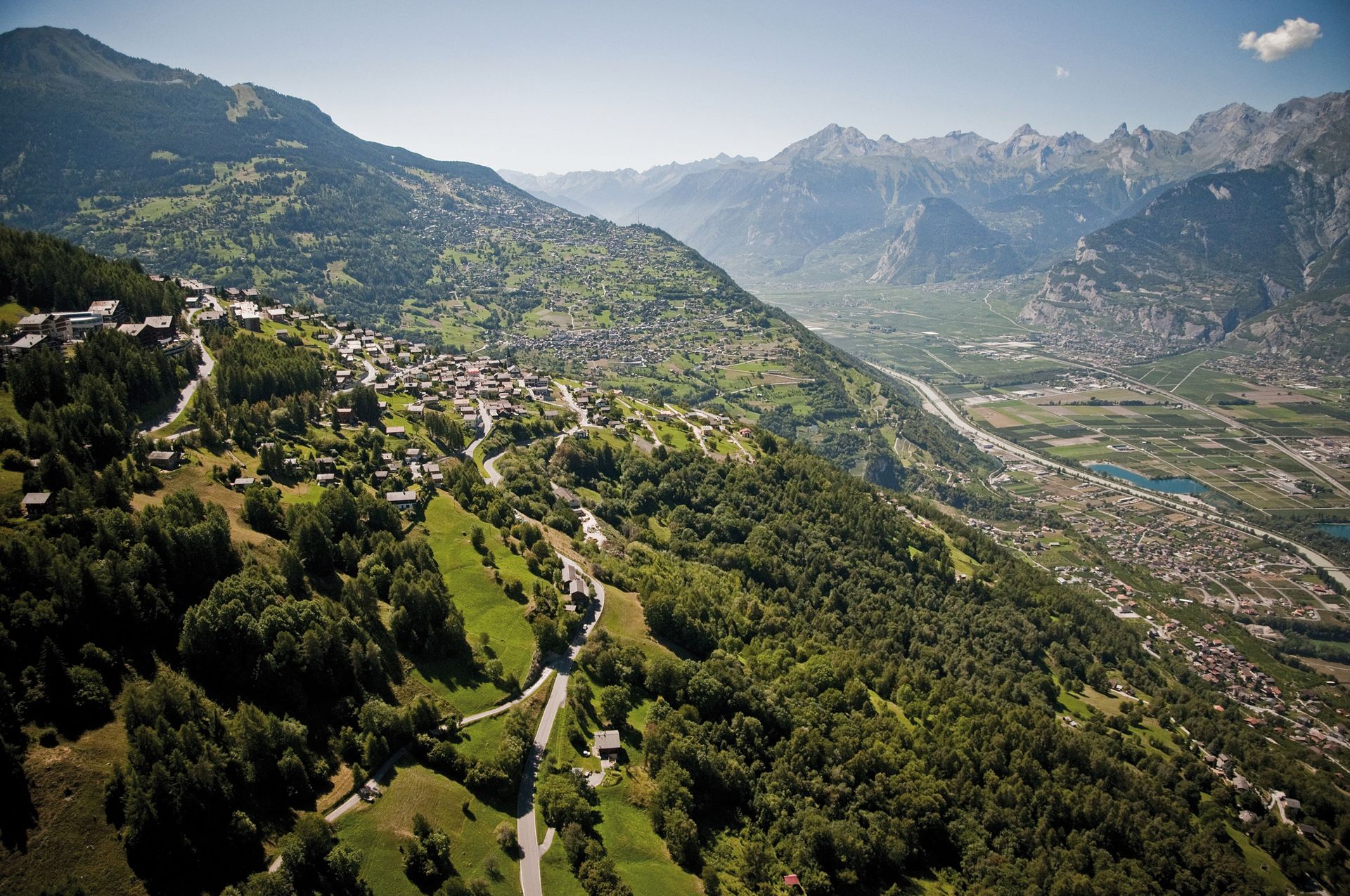 Blick über Veysonnaz im Sommer
© lafouinographe