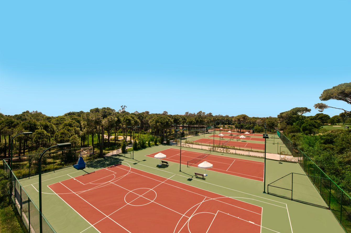 Tennis