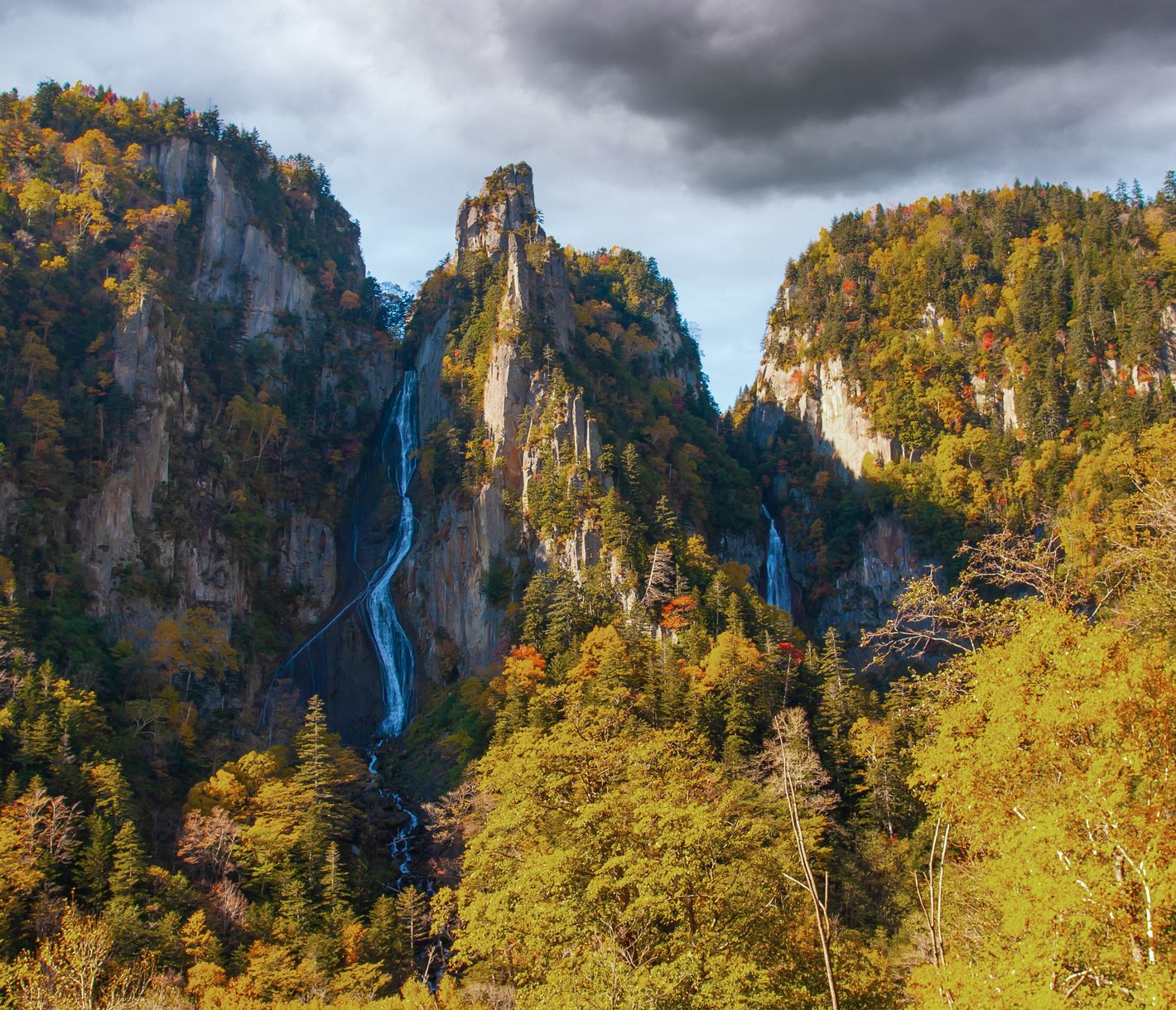  Les chutes d'eau de Ryusei et de Ginga