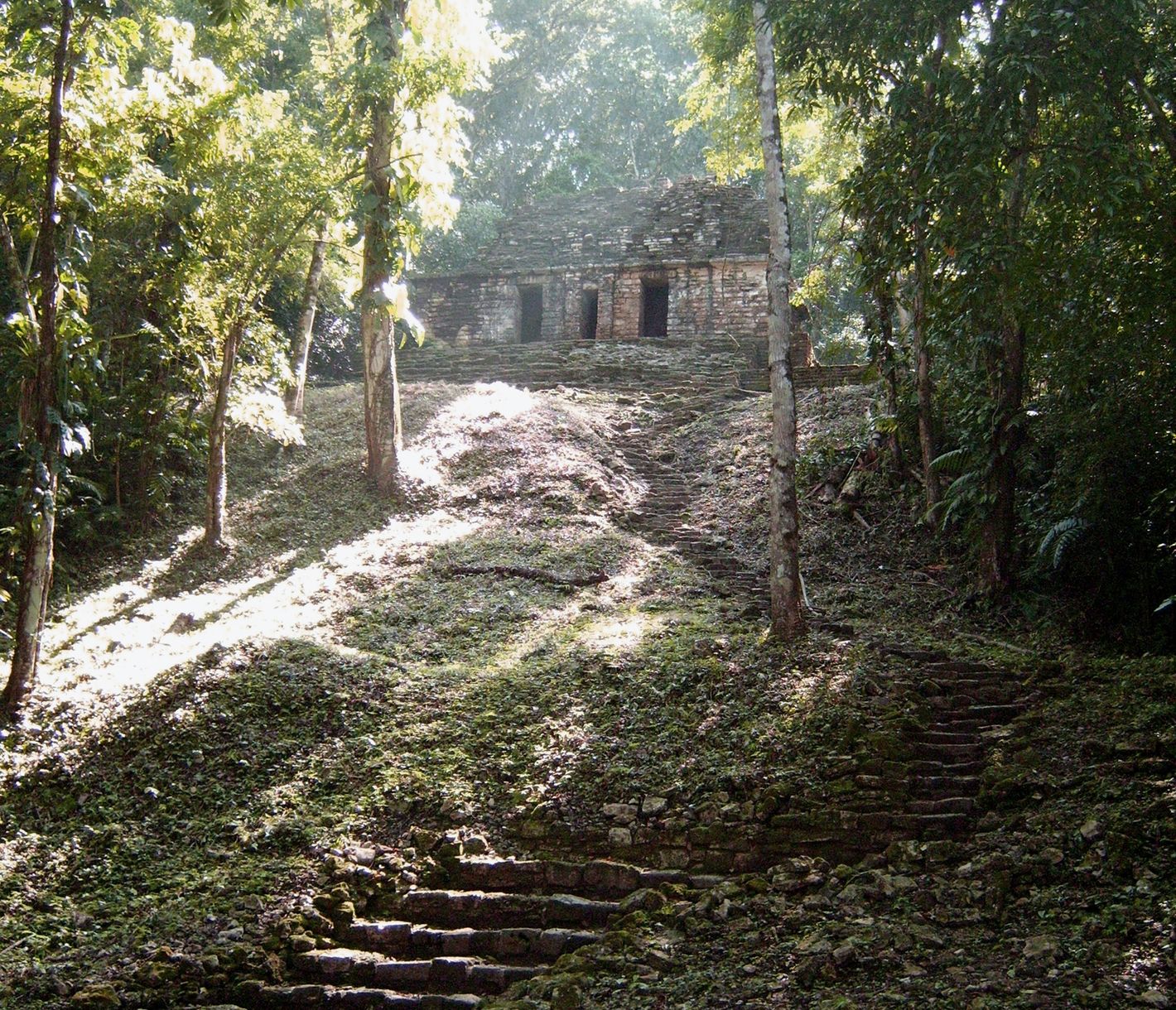 Yaxchilan, eine Maya-Stadt im Regenwald an der Grenze zu Guatemala