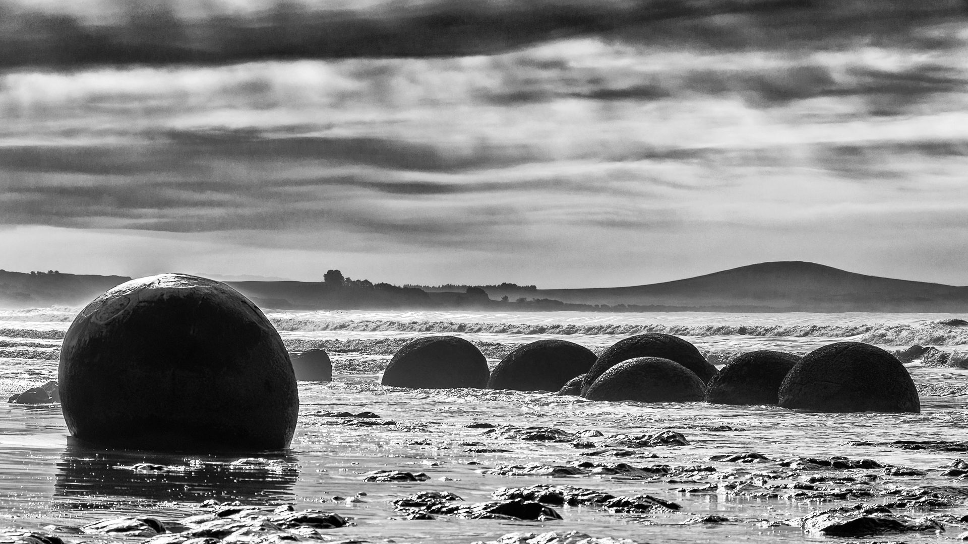 Moeraki Boulders