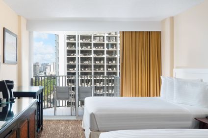 Doppelzimmer City View