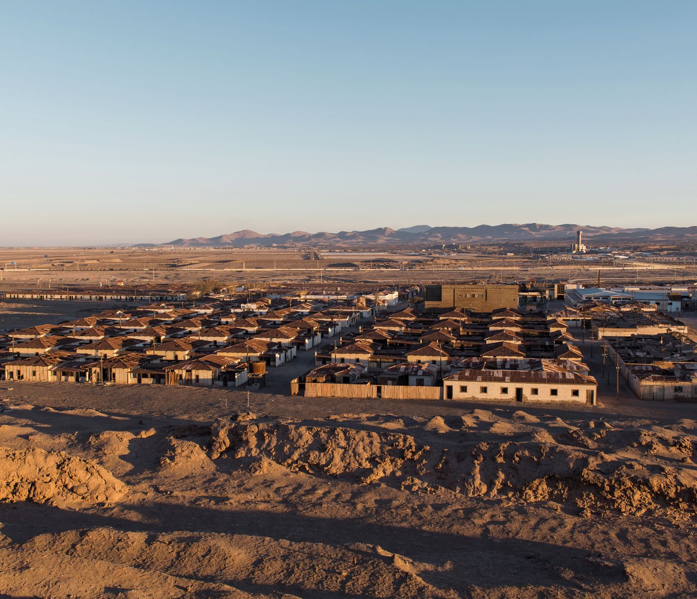 Geisterstadt inmitten in der Wüste ...