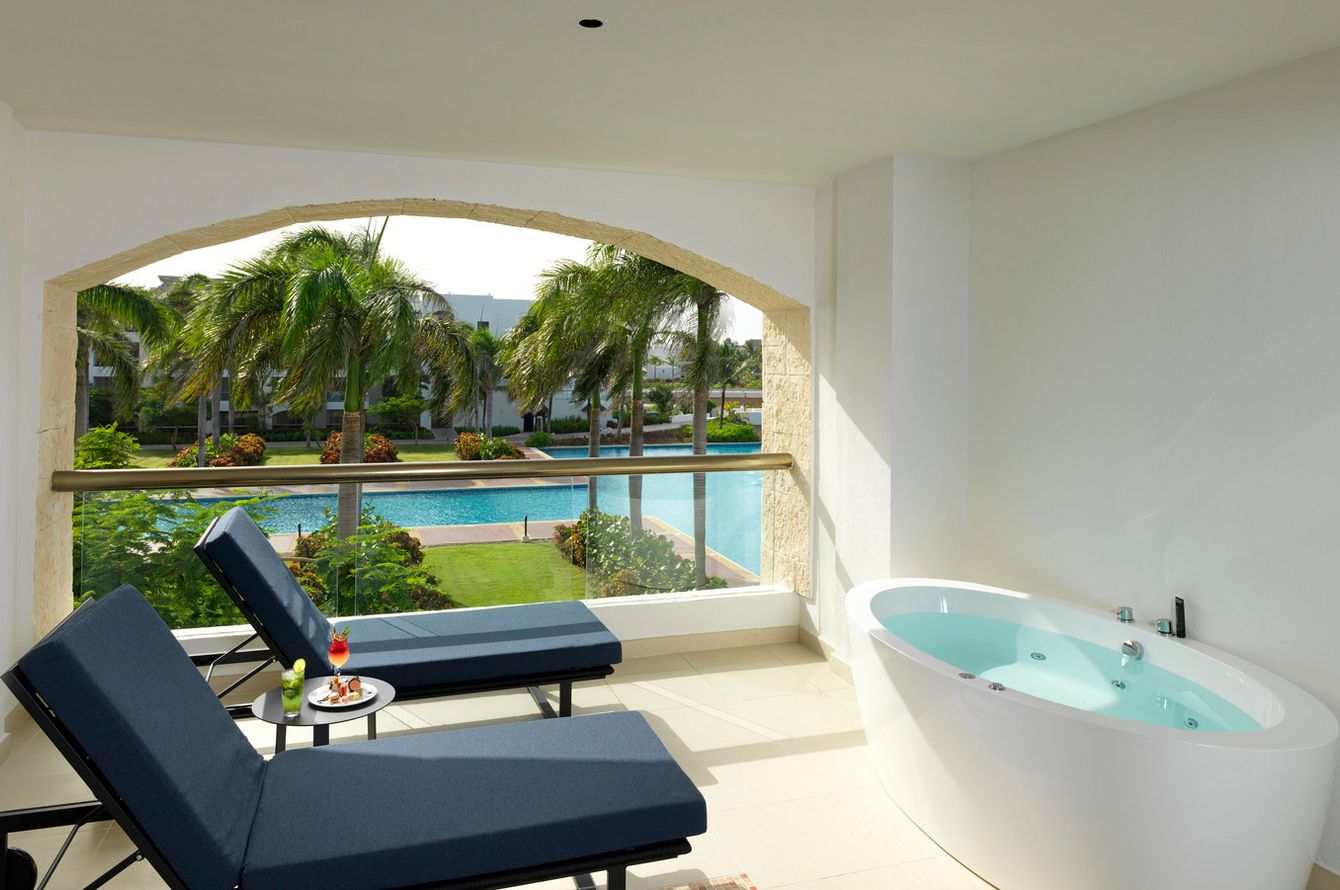 Islander Junior Suite