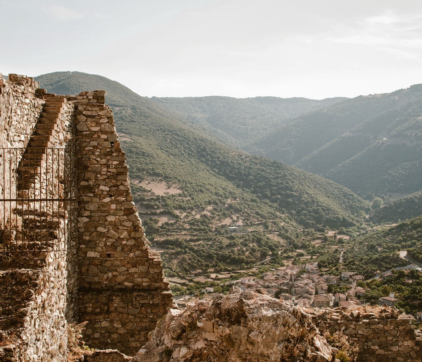 Burgos Goceano – Historische Burg in Nuoro, Sardinien
