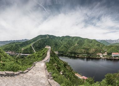Eine weitere Besonderheit von Huanghuacheng ist, dass die Mauer teilweise kein Geländer hat.
