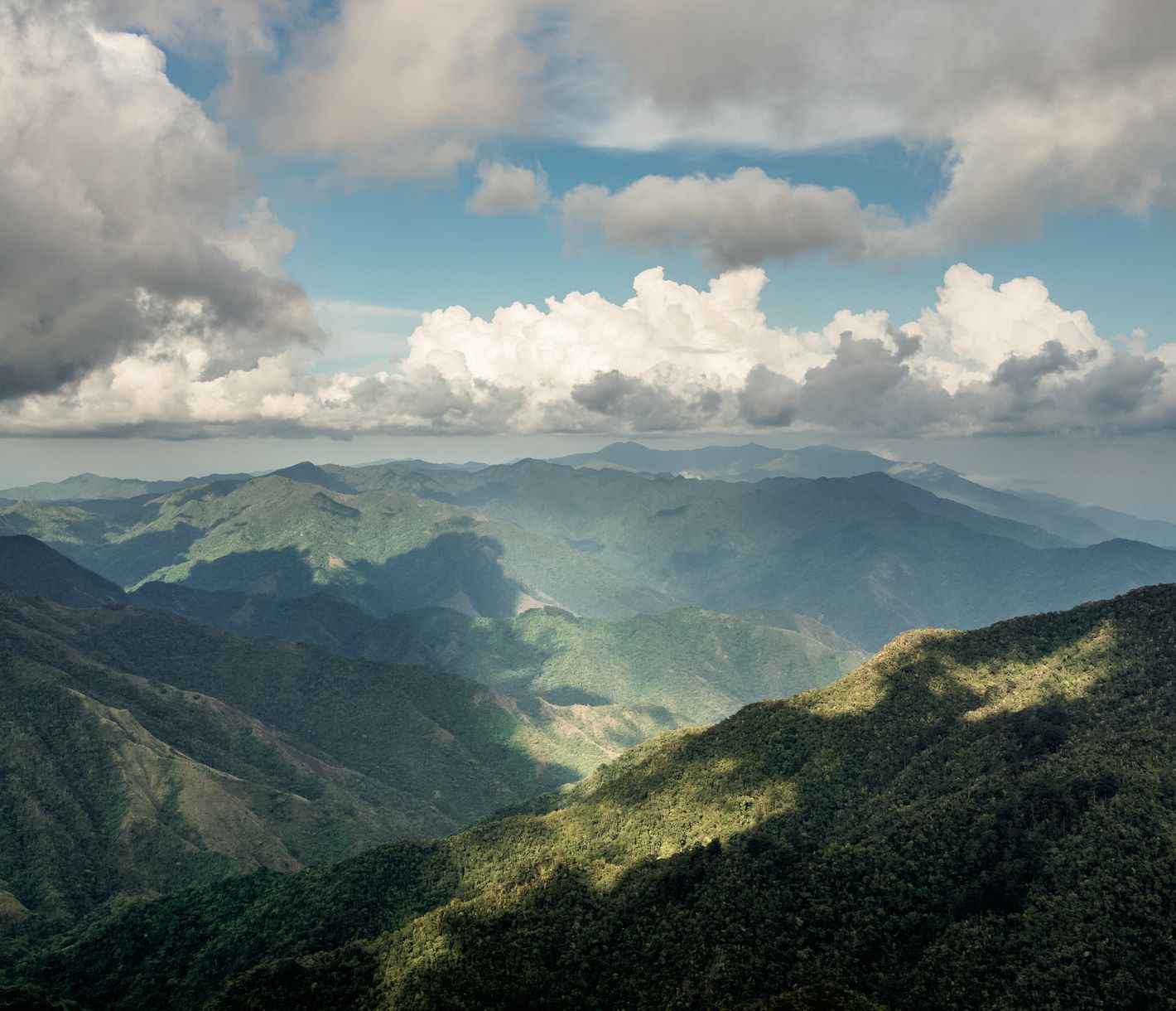 Dichte Natur und interessante Geschichte über der Karibikküste – die Sierra Maestra